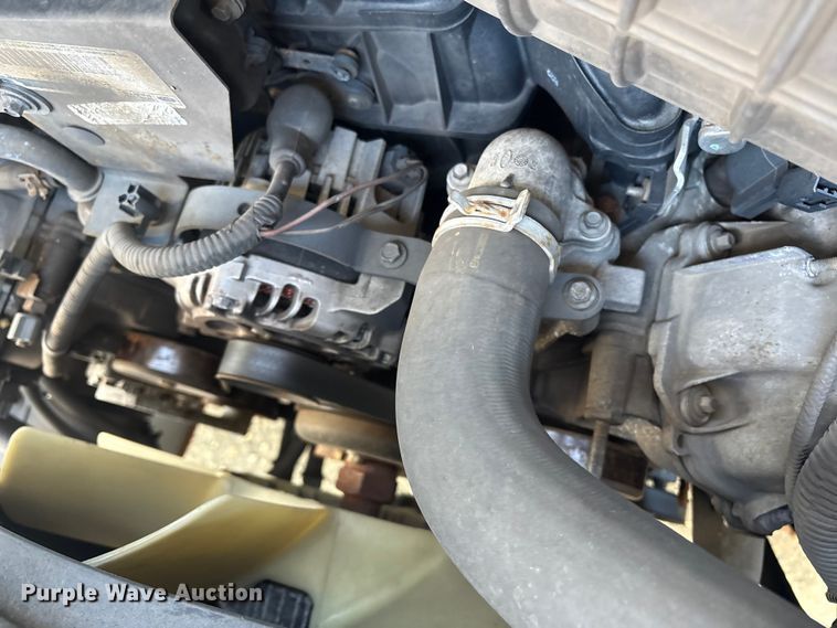 image for item ET8613 2013 Ford F59 delivery truck