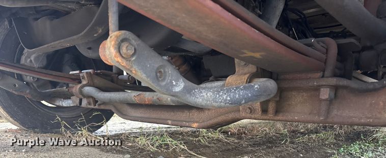 image for item ET8614 2013 Ford F59 delivery truck