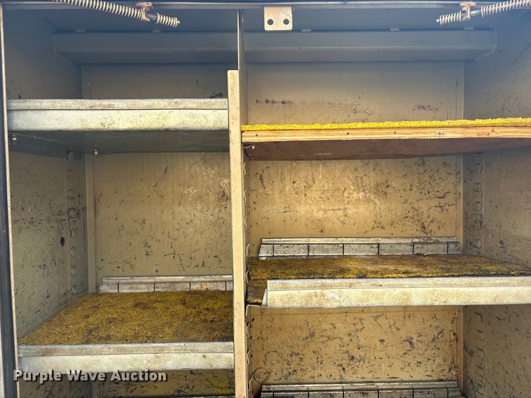 image for item ET8615 2011 Ford F750 Super Duty XL utility / service truck