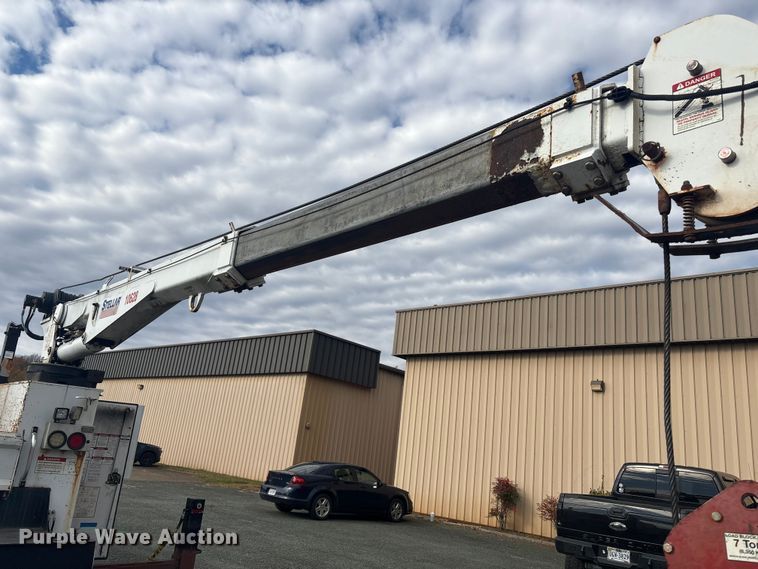 image for item ET8615 2011 Ford F750 Super Duty XL utility / service truck