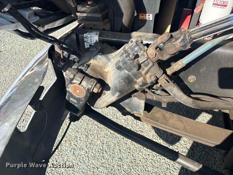 image for item ET8615 2011 Ford F750 Super Duty XL utility / service truck