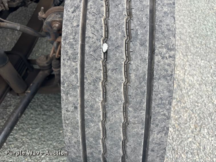 image for item ET8615 2011 Ford F750 Super Duty XL utility / service truck