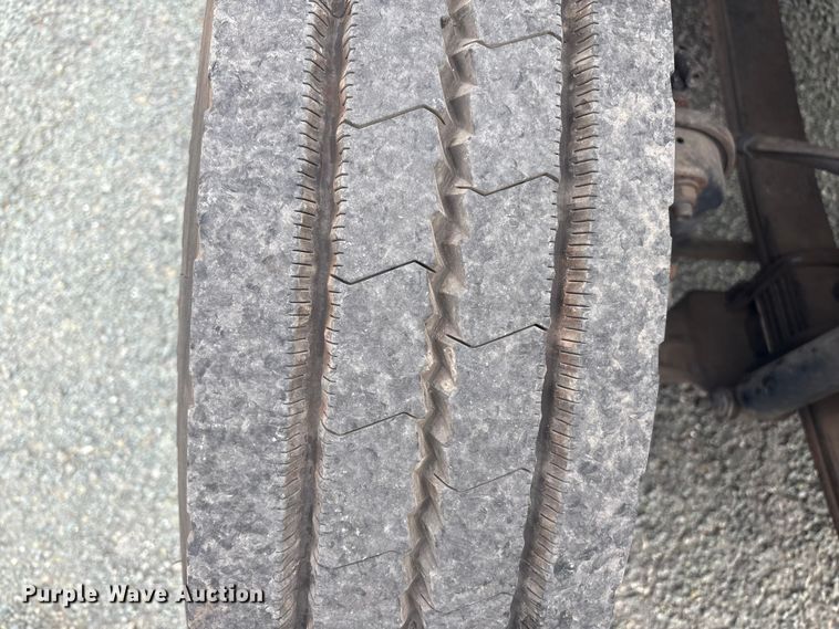 image for item ET8615 2011 Ford F750 Super Duty XL utility / service truck