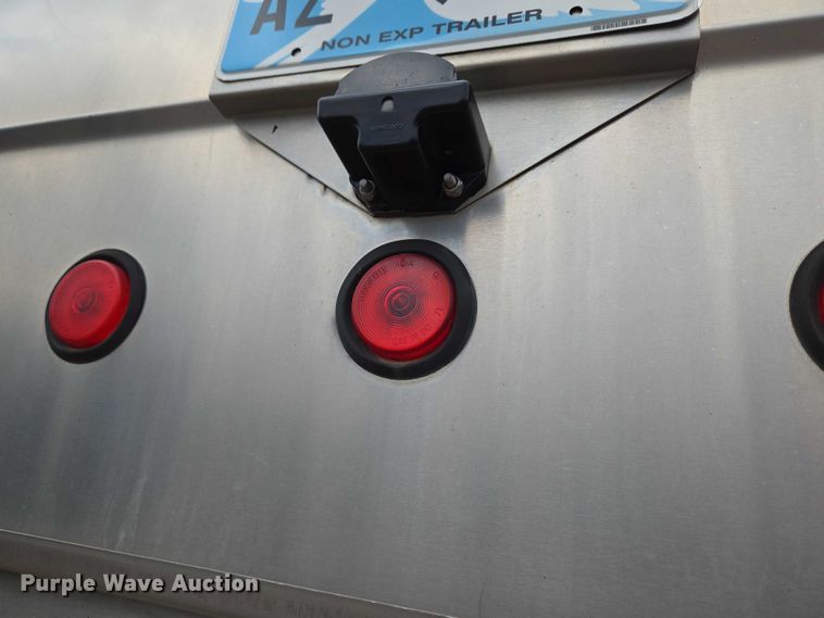 image for item EU3651 1995 Bar-Bel tank trailer