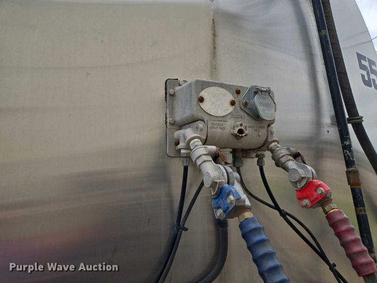 image for item EU3651 1995 Bar-Bel tank trailer