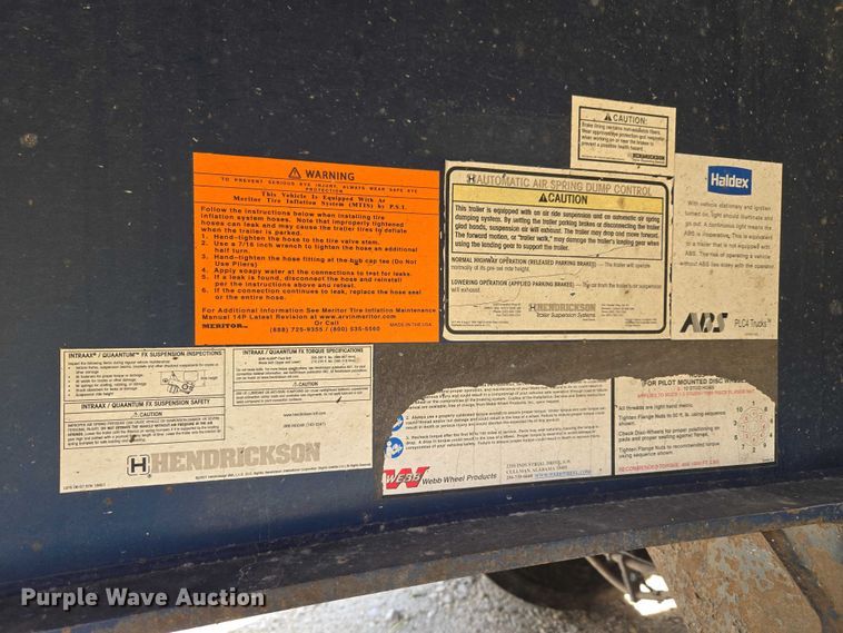 image for item EU3997 2010 Utility Trailers flatbed trailer