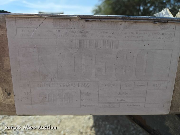 image for item EU3997 2010 Utility Trailers flatbed trailer