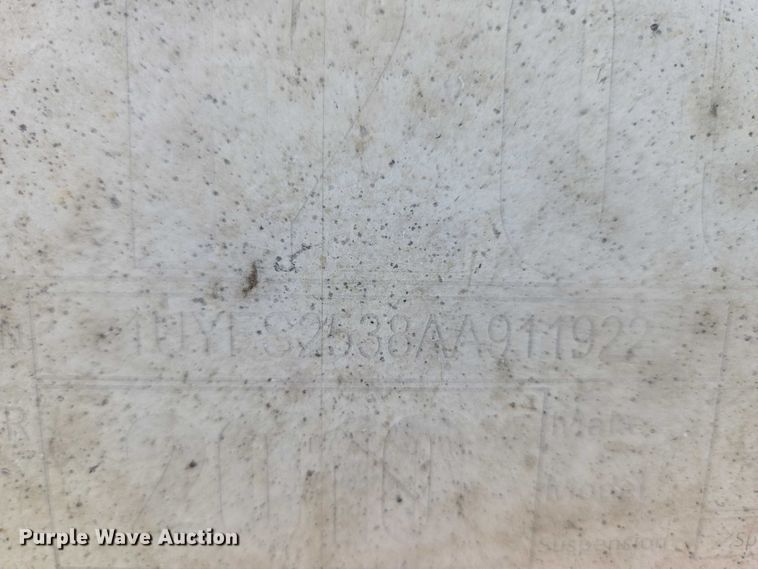 image for item EU3997 2010 Utility Trailers flatbed trailer