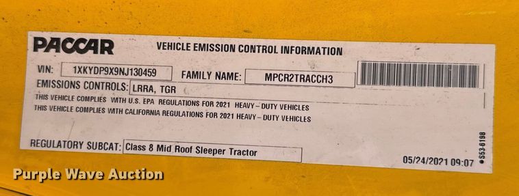 image for item EU5193 2022 Kenworth T680 semi truck