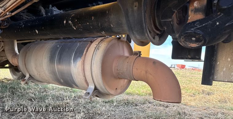 image for item EU5362 2020 Volvo VNL semi truck