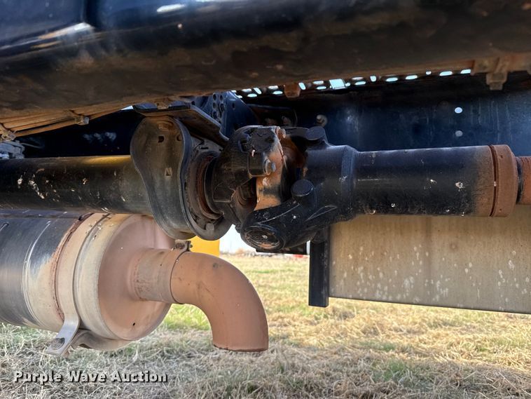 image for item EU5362 2020 Volvo VNL semi truck