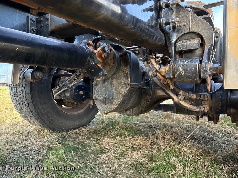 image for item EU5362 2020 Volvo VNL semi truck