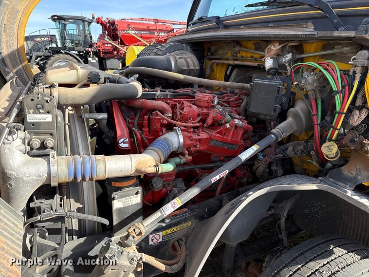 image for item EU5362 2020 Volvo VNL semi truck