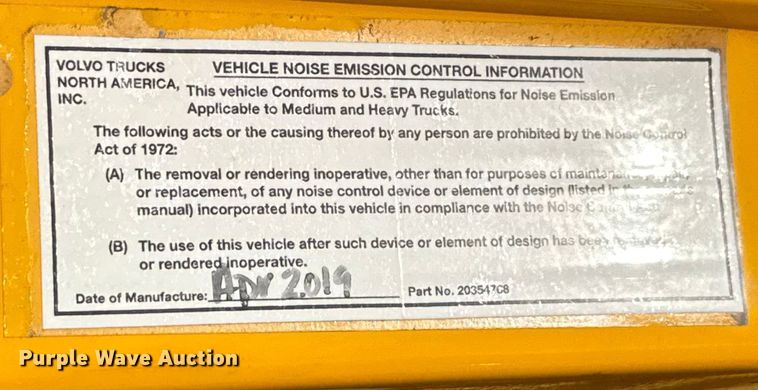 image for item EU5362 2020 Volvo VNL semi truck