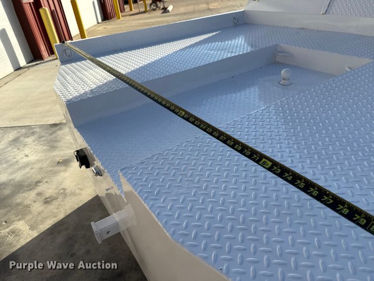 image for item EU5389 2008 Freightliner Business Class M2 Crew Cab flatbed truck