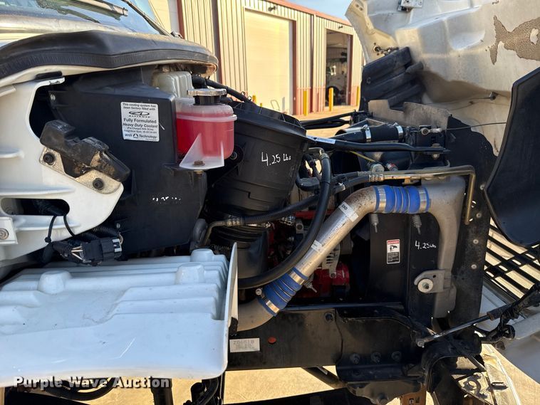 image for item EU5389 2008 Freightliner Business Class M2 Crew Cab flatbed truck