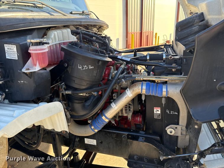 image for item EU5389 2008 Freightliner Business Class M2 Crew Cab flatbed truck