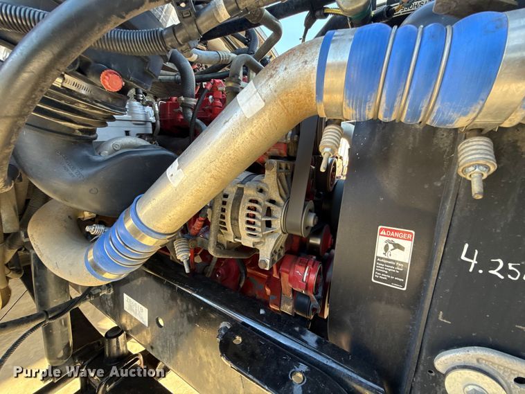 image for item EU5389 2008 Freightliner Business Class M2 Crew Cab flatbed truck