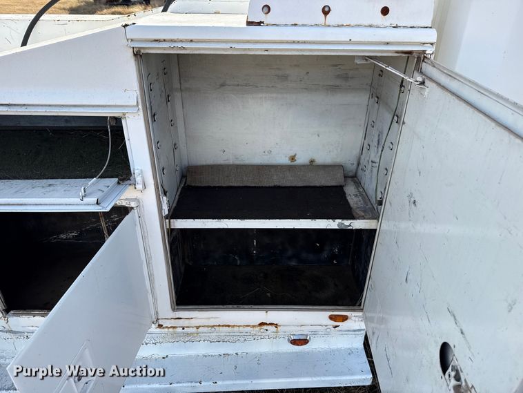 image for item EU5392 1996 Freightliner FL50 Crew Cab flatbed truck