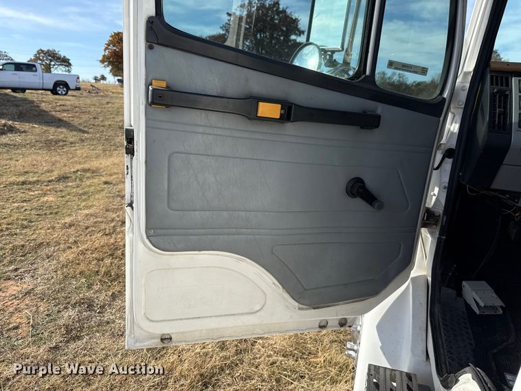 image for item EU5392 1996 Freightliner FL50 Crew Cab flatbed truck