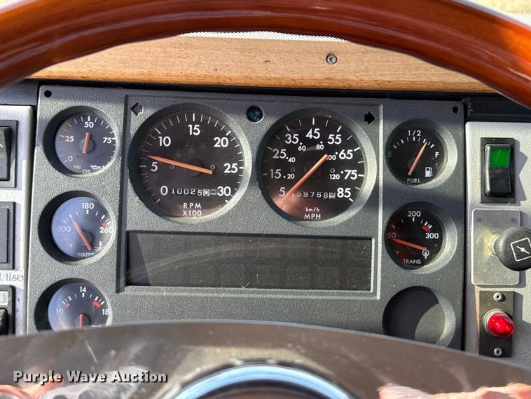 image for item EU5392 1996 Freightliner FL50 Crew Cab flatbed truck