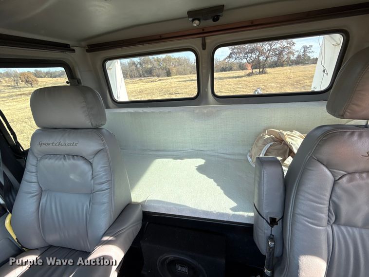 image for item EU5392 1996 Freightliner FL50 Crew Cab flatbed truck