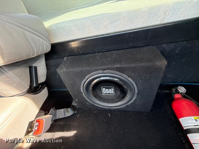 image for item EU5392 1996 Freightliner FL50 Crew Cab flatbed truck