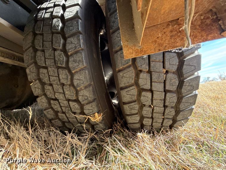 image for item EU5392 1996 Freightliner FL50 Crew Cab flatbed truck