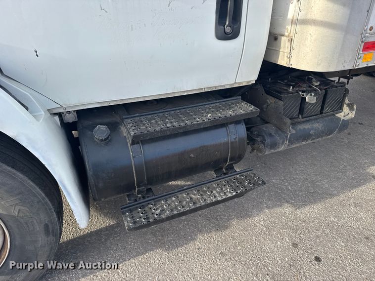 image for item EU6294 2008 International MA025 box truck