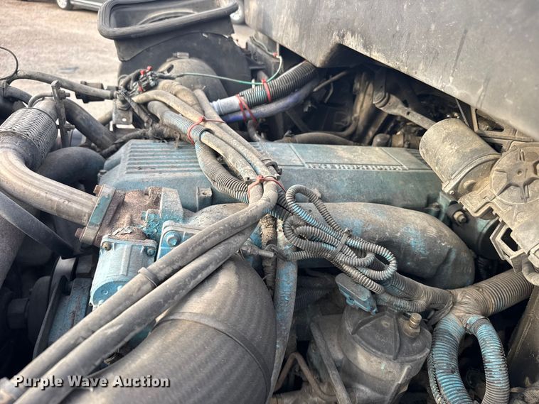 image for item EU6294 2008 International MA025 box truck