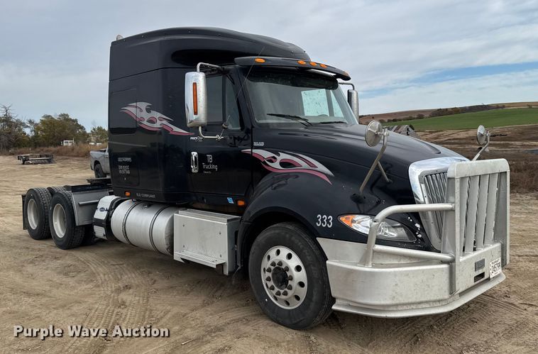 image for item EU6325 2014 International ProStar semi truck