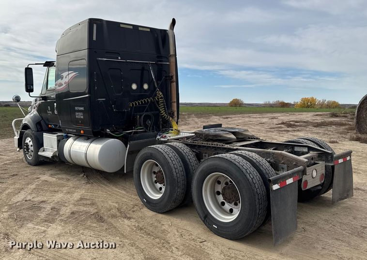 image for item EU6325 2014 International ProStar semi truck