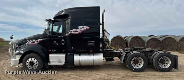 image for item EU6325 2014 International ProStar semi truck