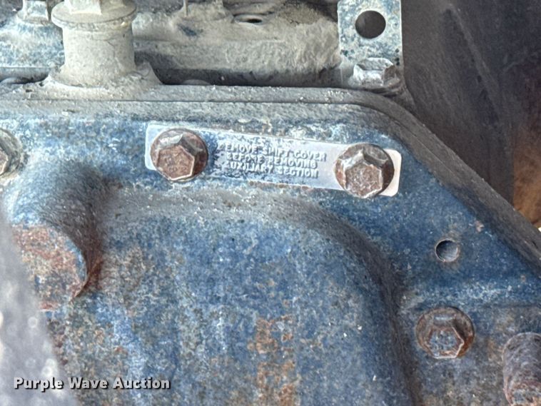 image for item EU6331 2007 International 9400i semi truck