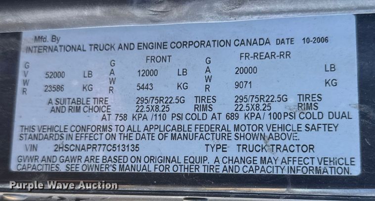 image for item EU6331 2007 International 9400i semi truck