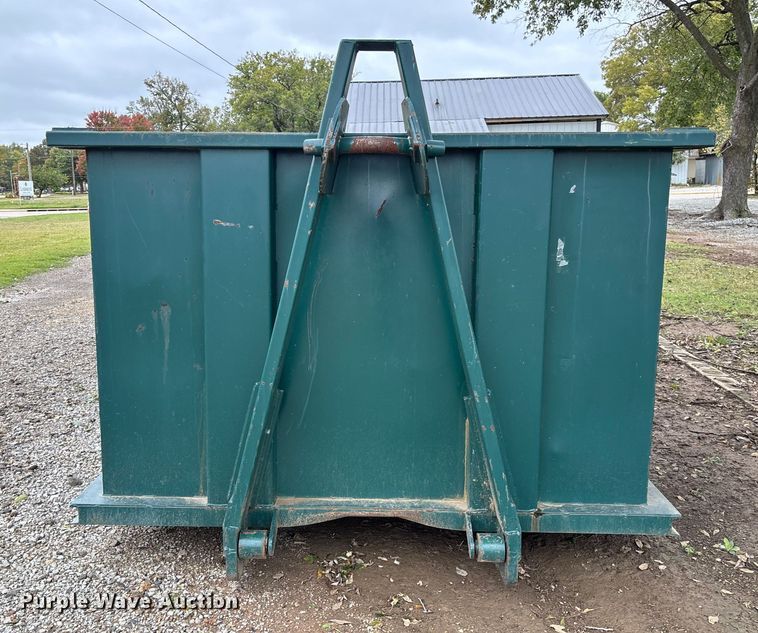 image for item EV3228 Roll-off dumpster