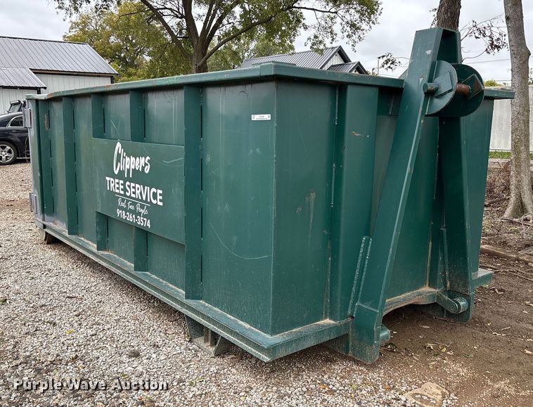 image for item EV3228 Roll-off dumpster