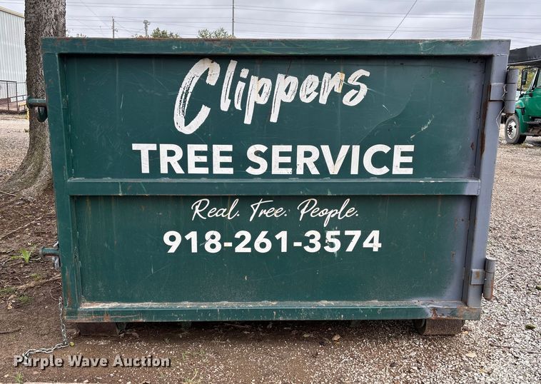 image for item EV3228 Roll-off dumpster