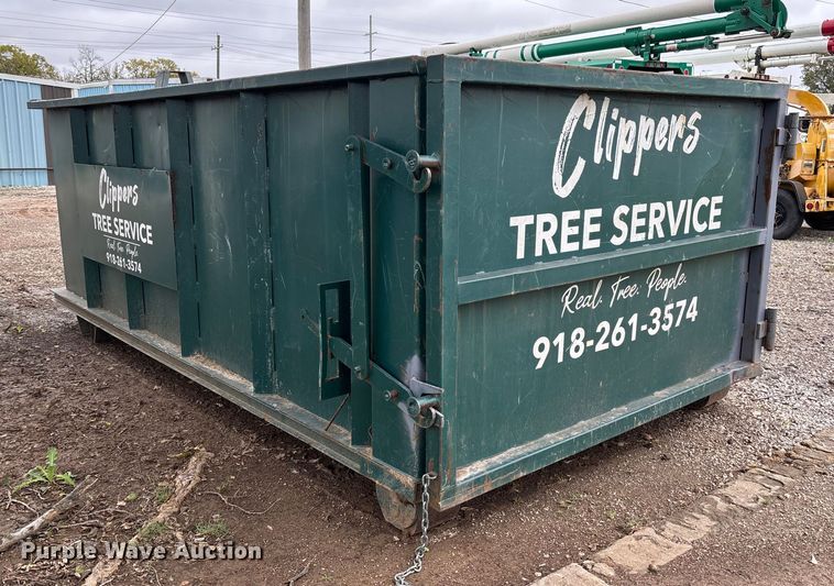 image for item EV3228 Roll-off dumpster