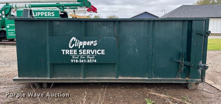 image for item EV3228 Roll-off dumpster