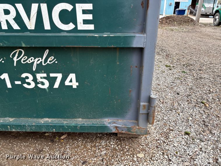 image for item EV3228 Roll-off dumpster