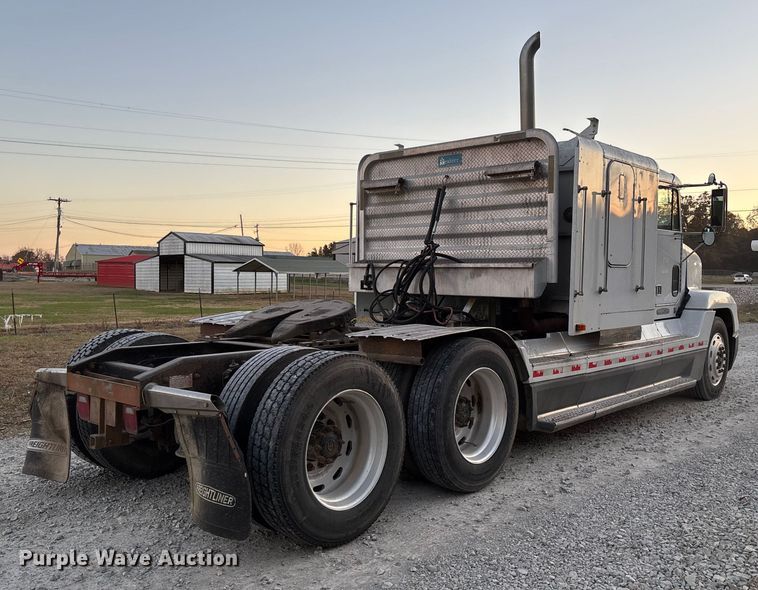 image for item EV3298 1994 Freightliner FLD120 semi truck
