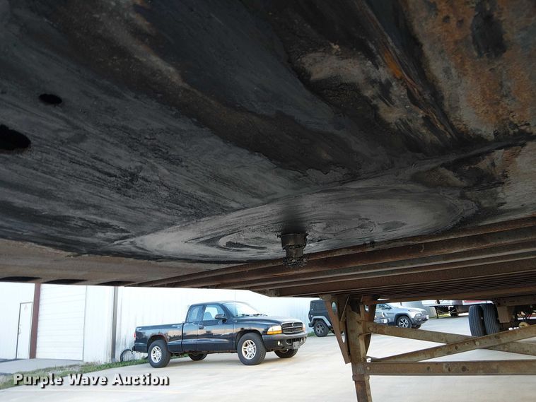 image for item FB4511 2007 Utility dry van trailer