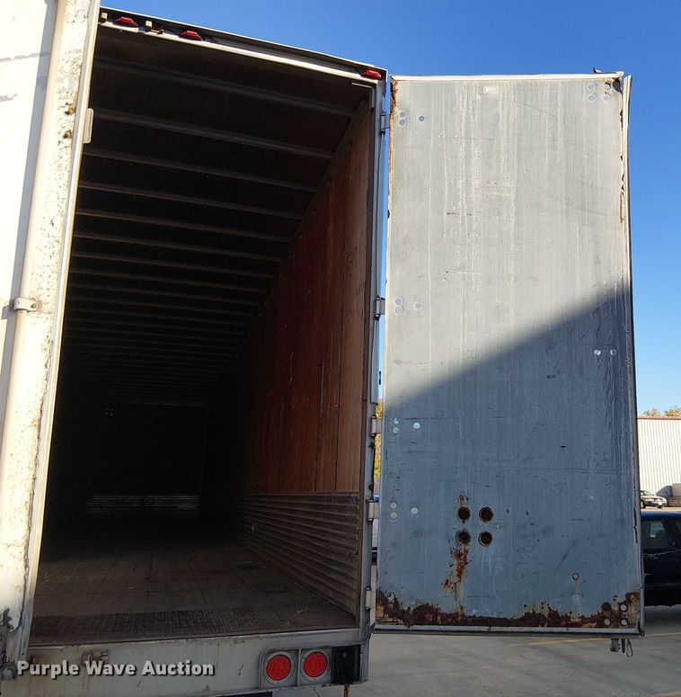 image for item FB4511 2007 Utility dry van trailer