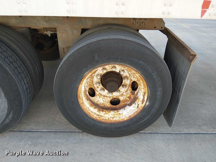 image for item FB4511 2007 Utility dry van trailer