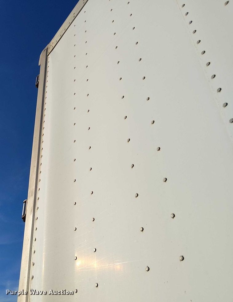 image for item FB4512 2006 Utility dry van trailer