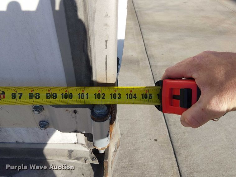 image for item FB4512 2006 Utility dry van trailer