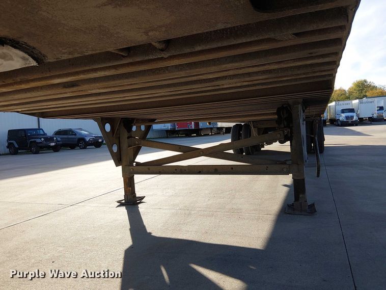 image for item FB4512 2006 Utility dry van trailer