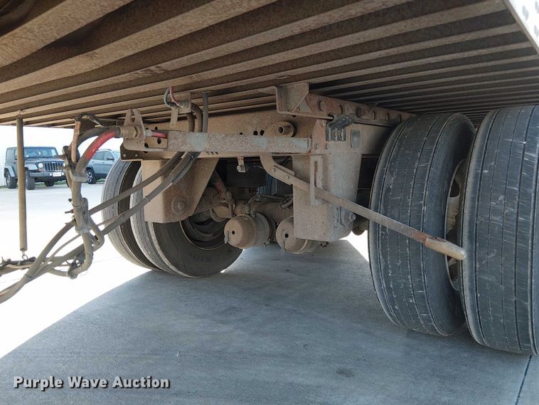 image for item FB4512 2006 Utility dry van trailer