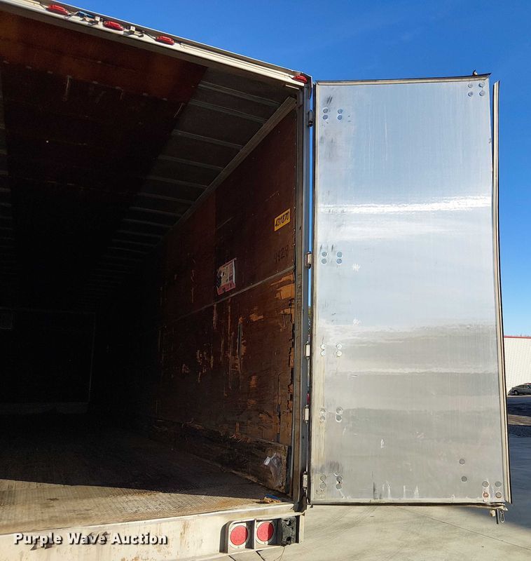 image for item FB4512 2006 Utility dry van trailer